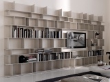 ������� ���� WALLY CATTELAN ITALIA ������