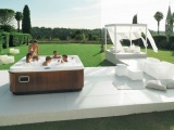 - Spa PROFILE JACUZZI EUROPE 