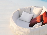   EASE PAOLA LENTI 